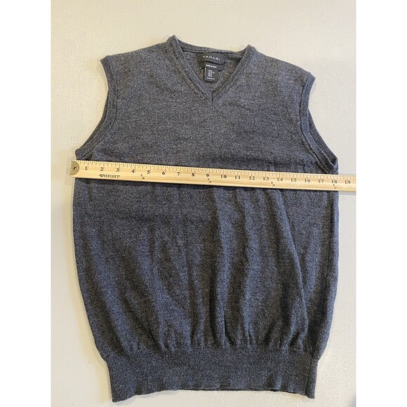 Tahari Sweater Vest Womens XL Grey 100% Wool Knit Academia Collegiate Old Money - Picture 5 of 6